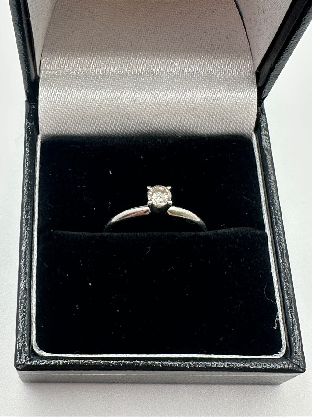 14ct, White Gold, Size N, Single Stone Ring