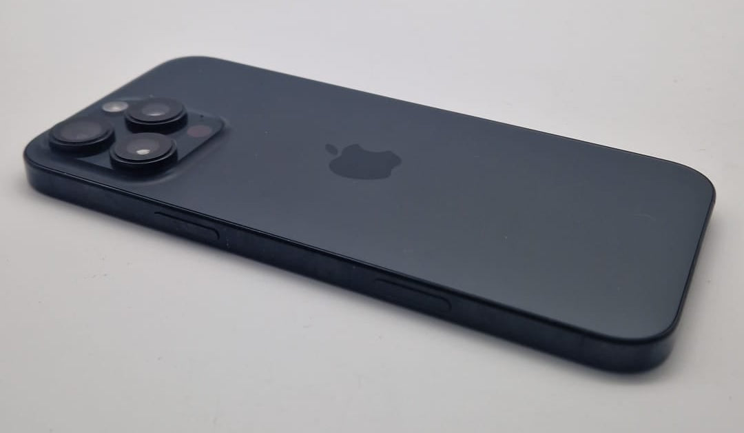 Apple iPhone 16 Pro Max 256gb Black, Grade A