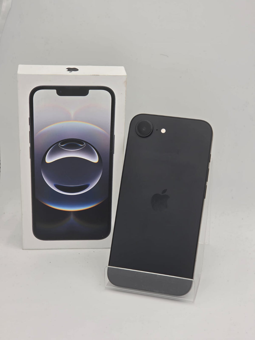 Apple iPhone 16e 128GB, Black, Grade A