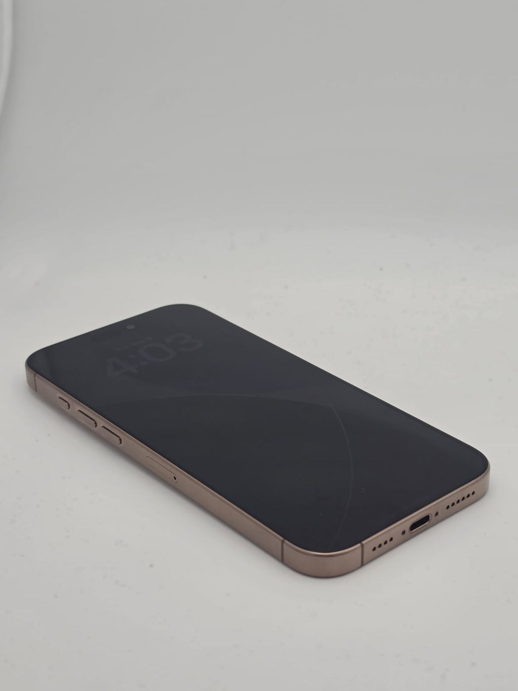Apple iPhone 16 Pro Max 1TB, Desert Titanium, Grade A
