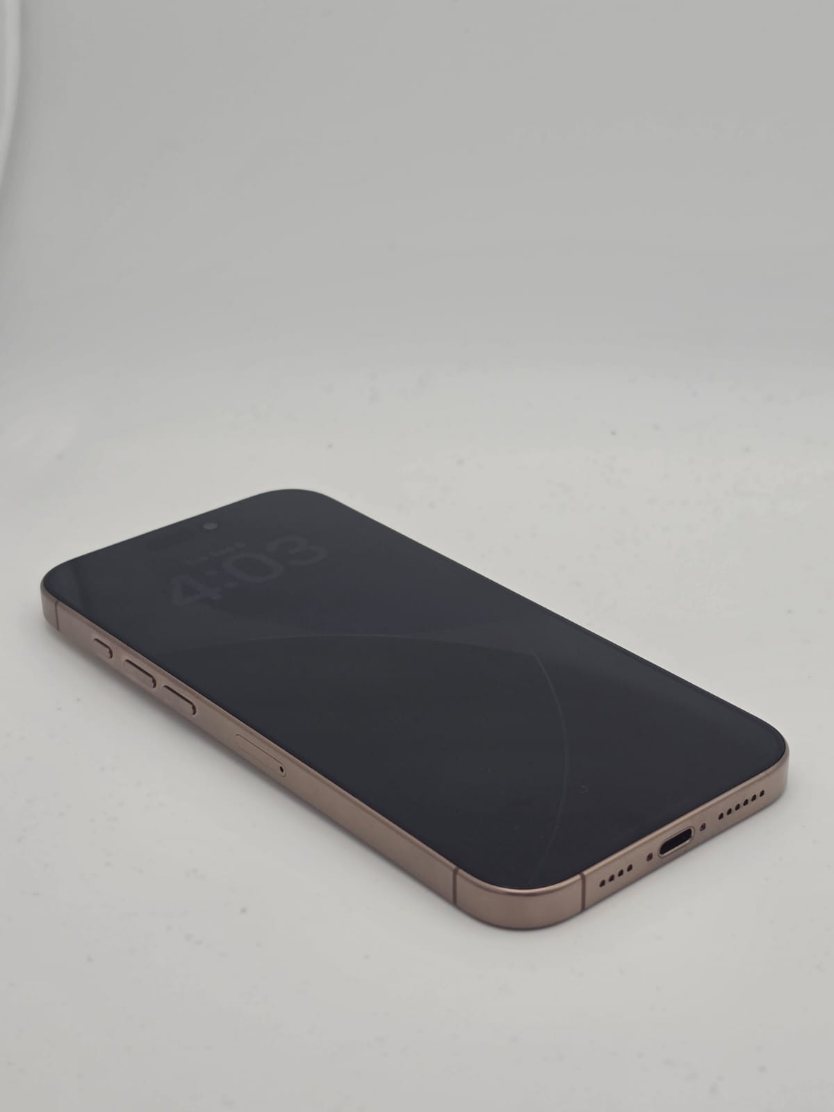 Apple iPhone 16 Pro Max 1TB, Desert Titanium, Grade A