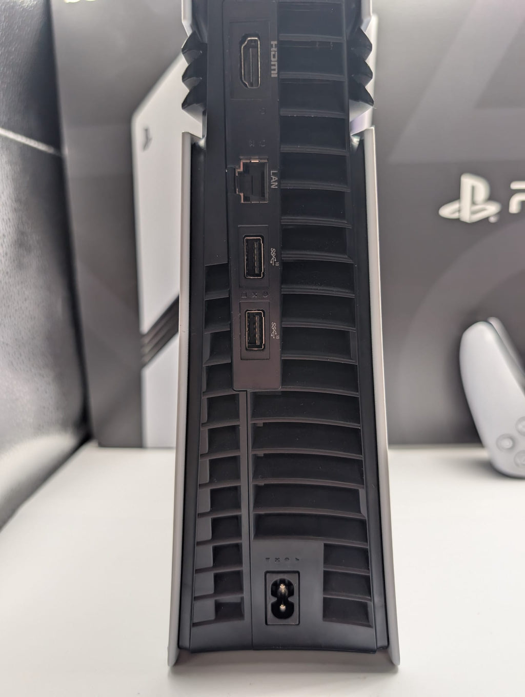 Sony PS5 Pro 2TB White, Grade A