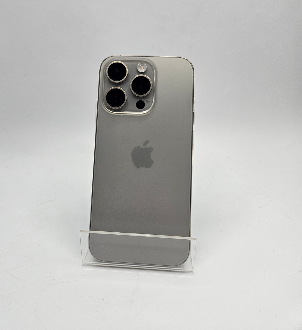 Apple iPhone 15 Pro 128GB Silver, Grade B