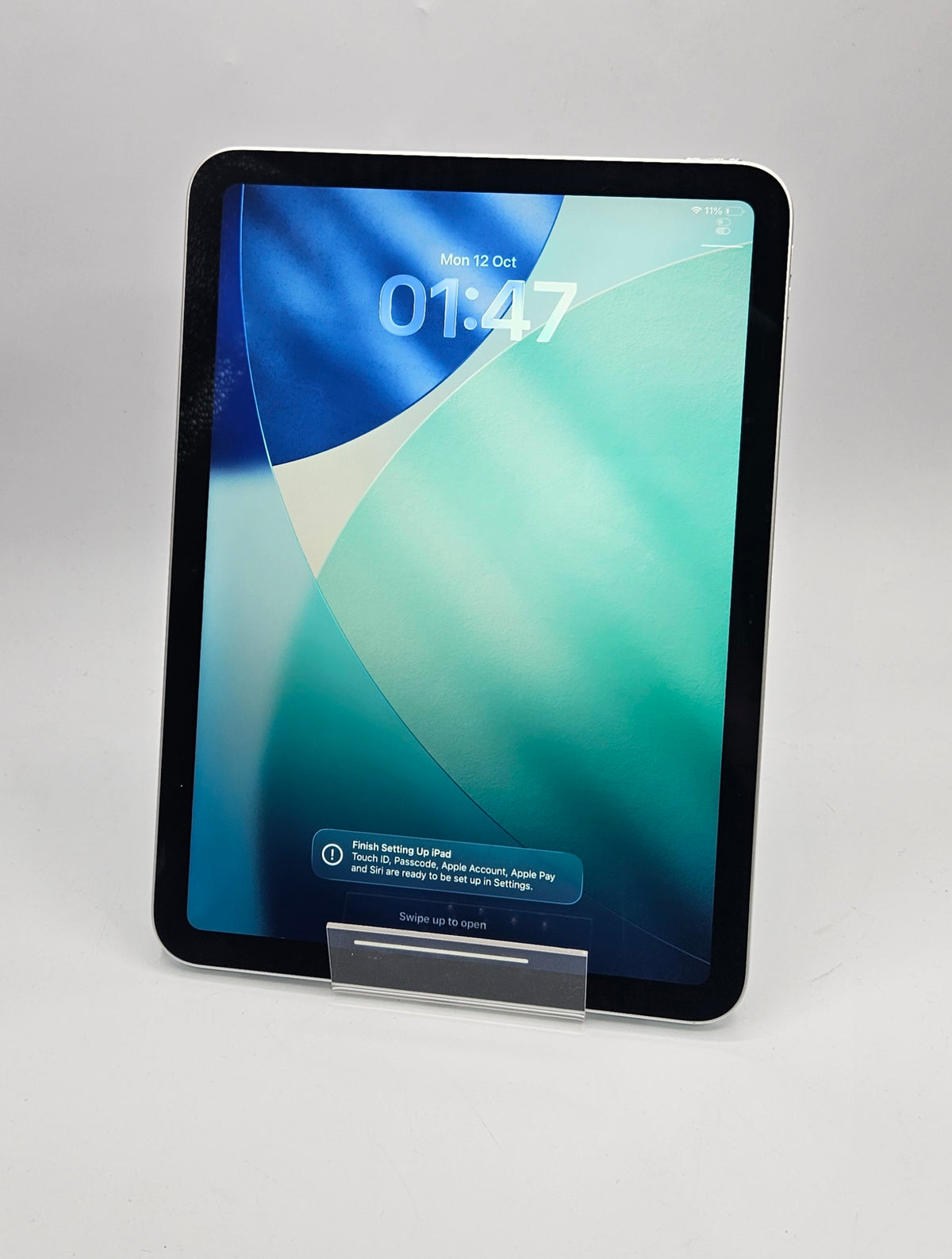 Apple iPad (10th gen) 64GB Silver, Grade B