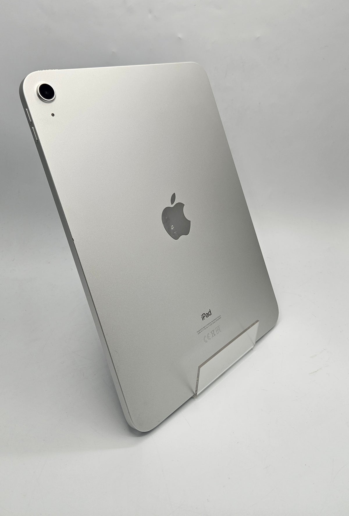 Apple iPad (10th gen) 64GB Silver, Grade B