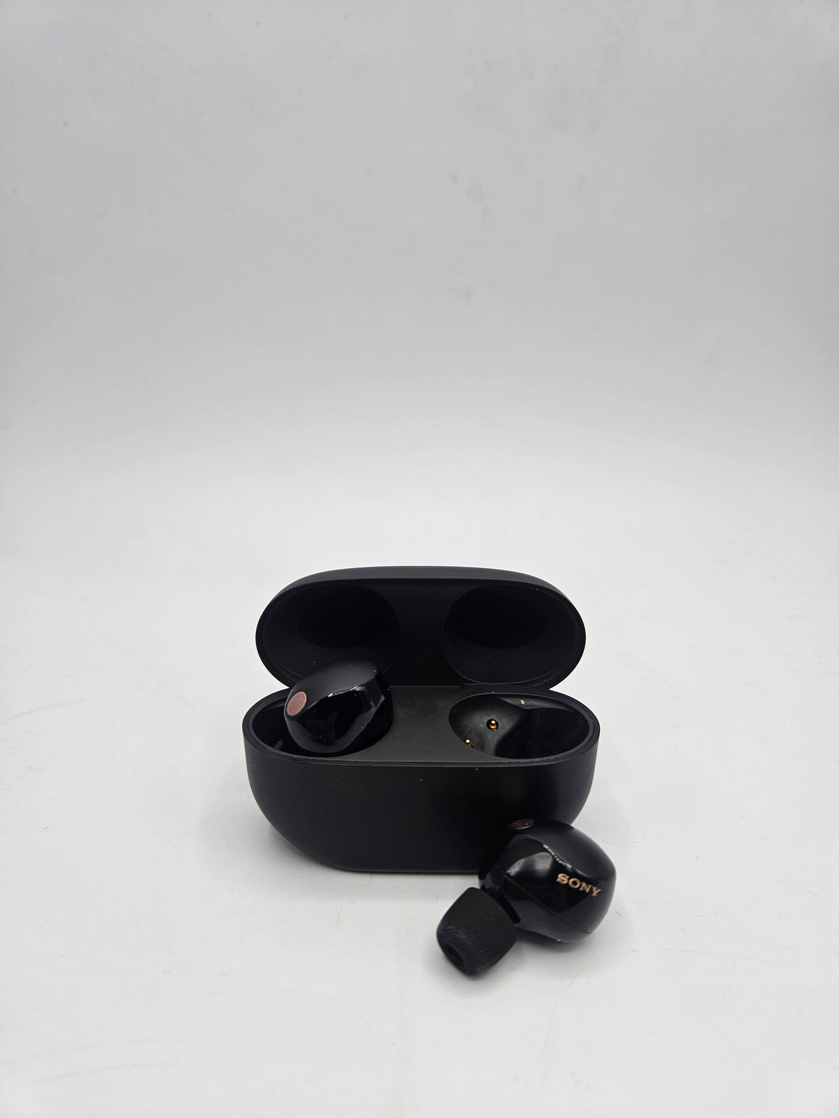 Sony wf-100xm5 earbuds Black, Grade A