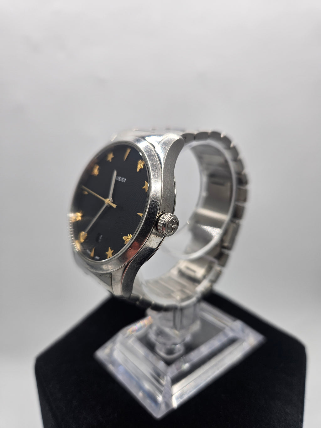 Gucci G timeless watch Silver, Grade B