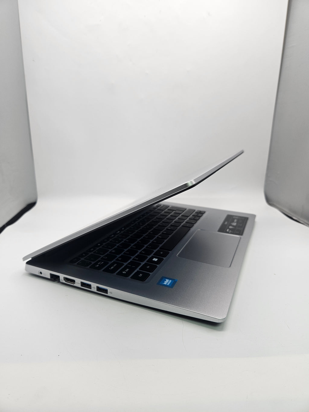 Acer Aspire 1 64GB Silver, Grade B