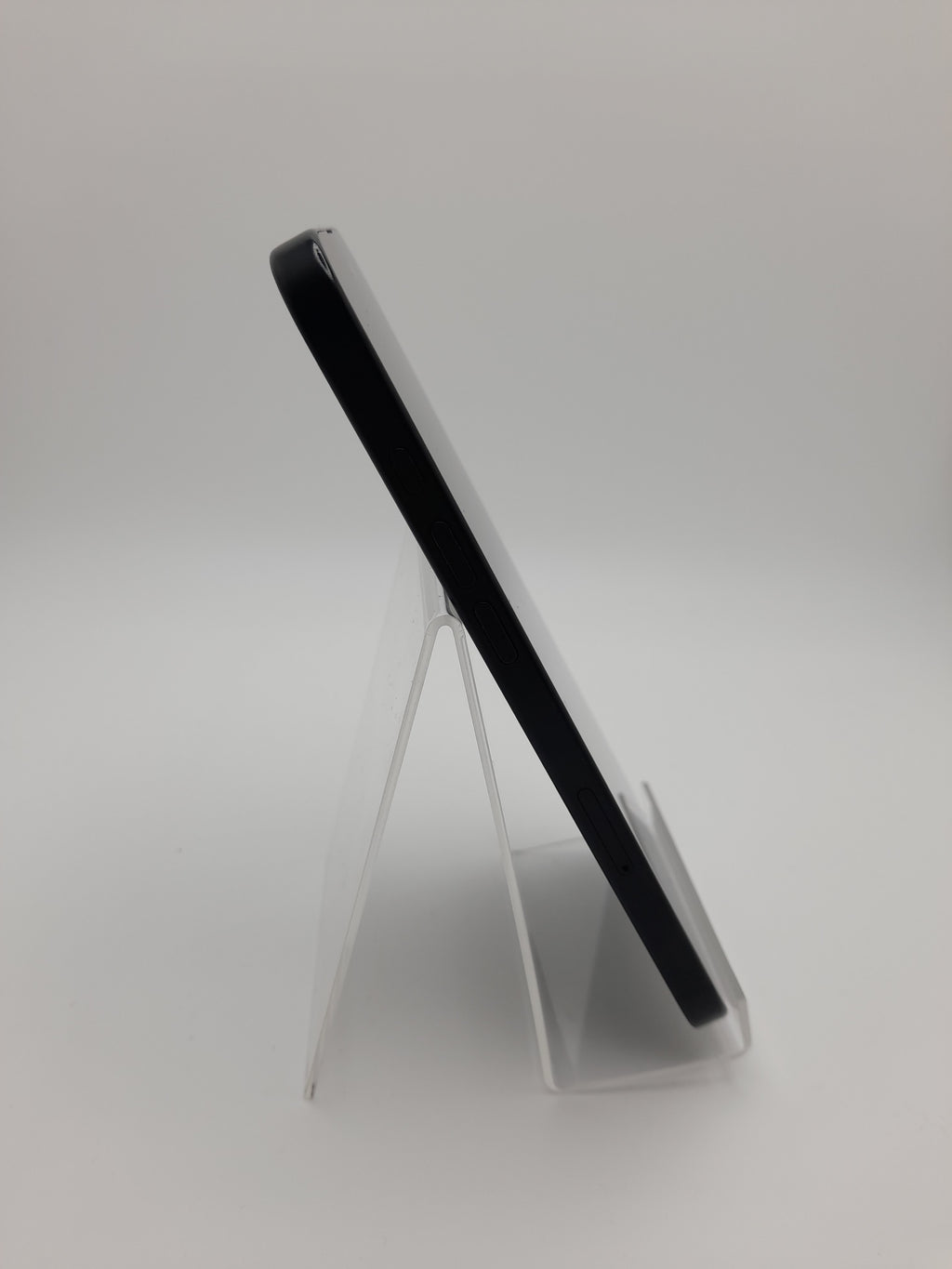 Apple IPhone 16 Plus 128GB Black, Grade a