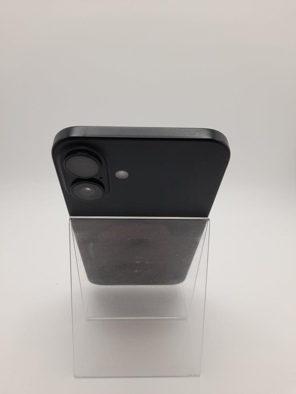Apple IPhone 16 Plus 128GB Black, Grade a