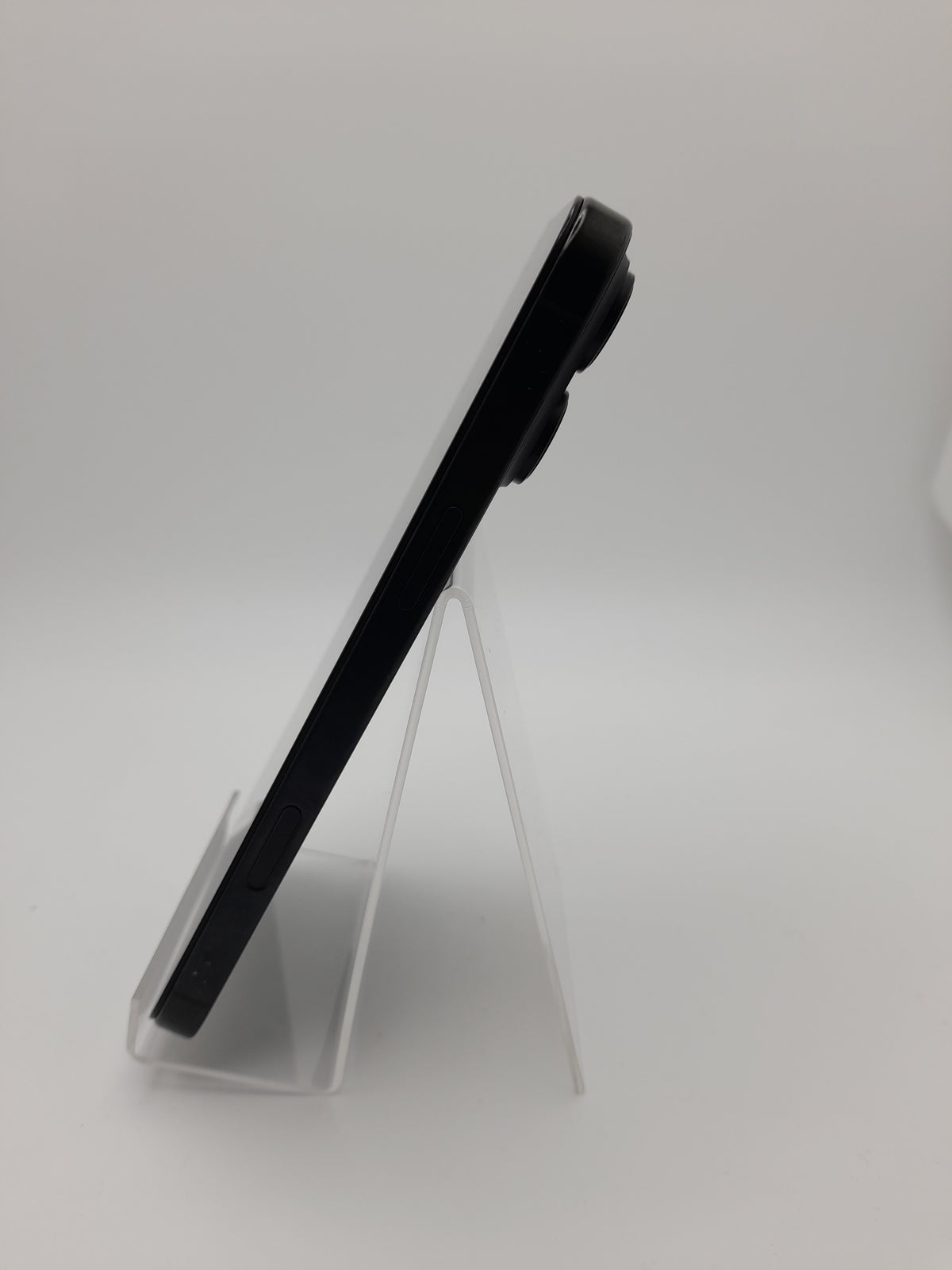 Apple iPhone 16 Pro Max 256GB, Black Titanium, Grade b