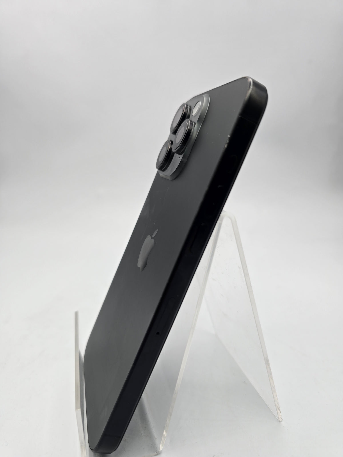 Apple iPhone 15 Pro Max 256GB Grey, Grade B