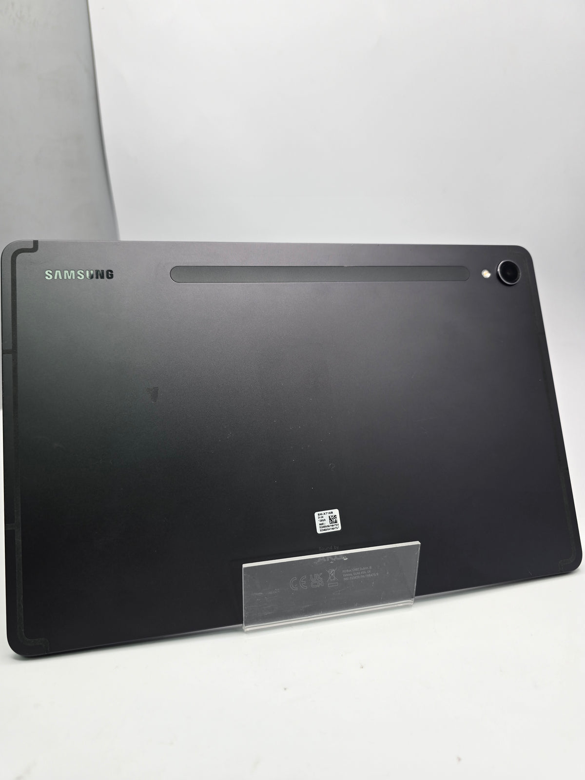 Samsung Tab S9 5G wifi and cellular 128GB Silver, Grade B