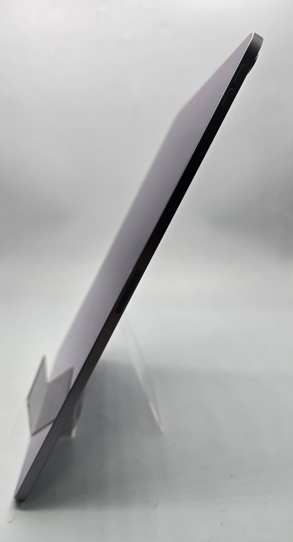 Apple iPad Air (M3) 13 inch 256GB Silver, Grade B