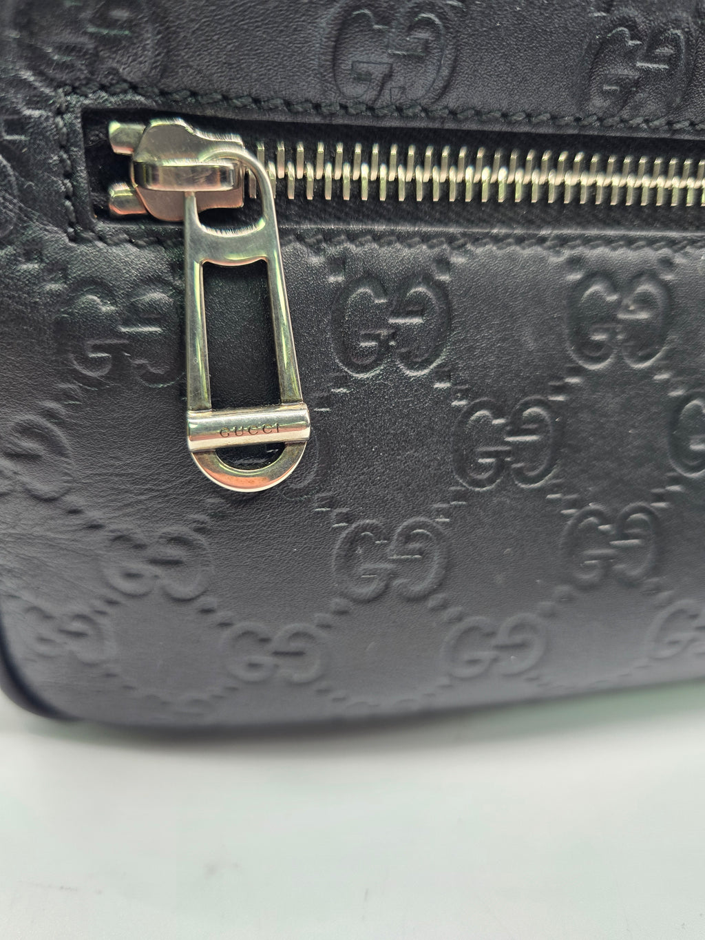 Gucci GG Emblem Small Crossbody Bag Black, Grade B