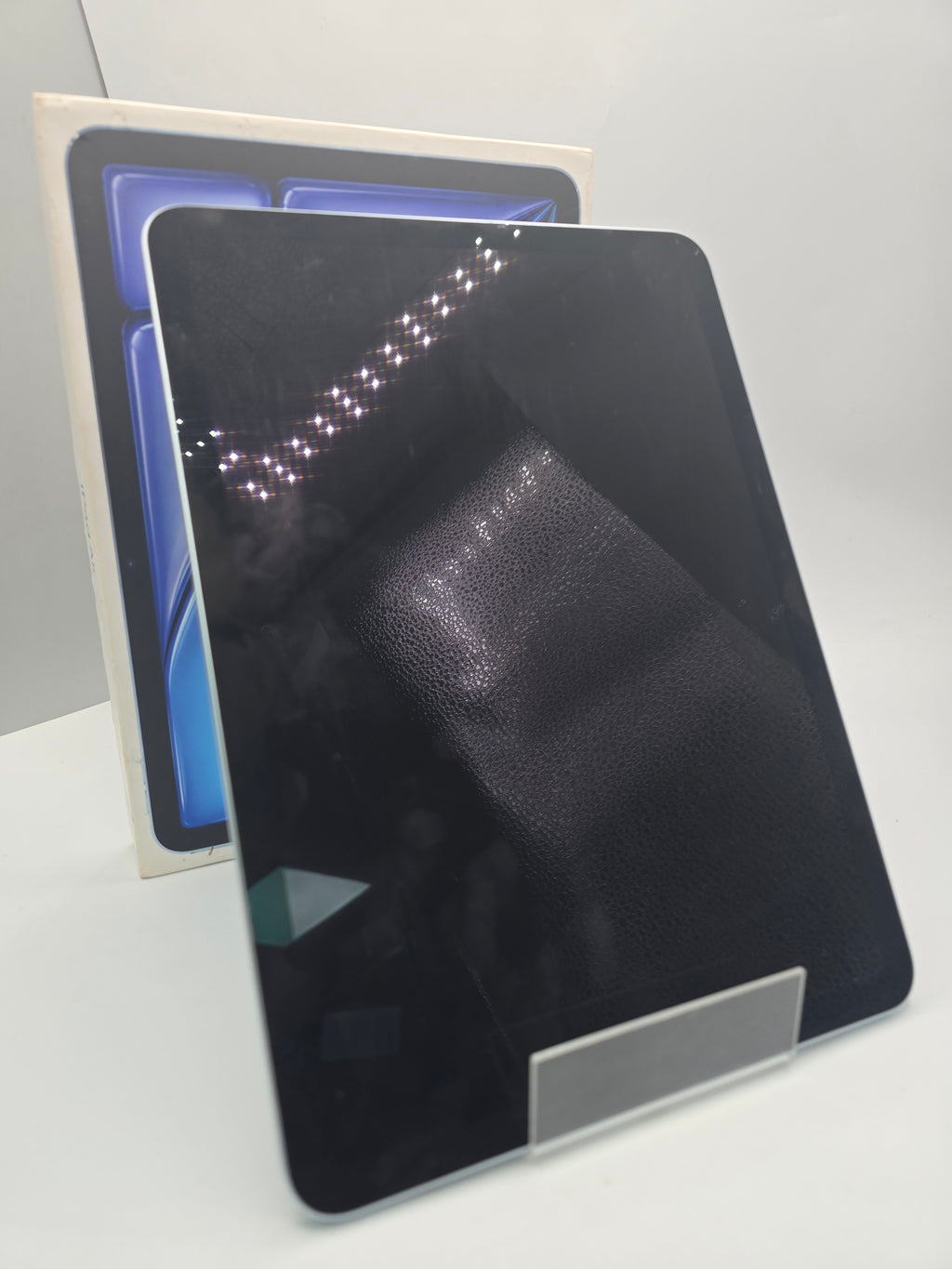 Apple iPad Air 11" M2 Wi-Fi Blue, Grade B