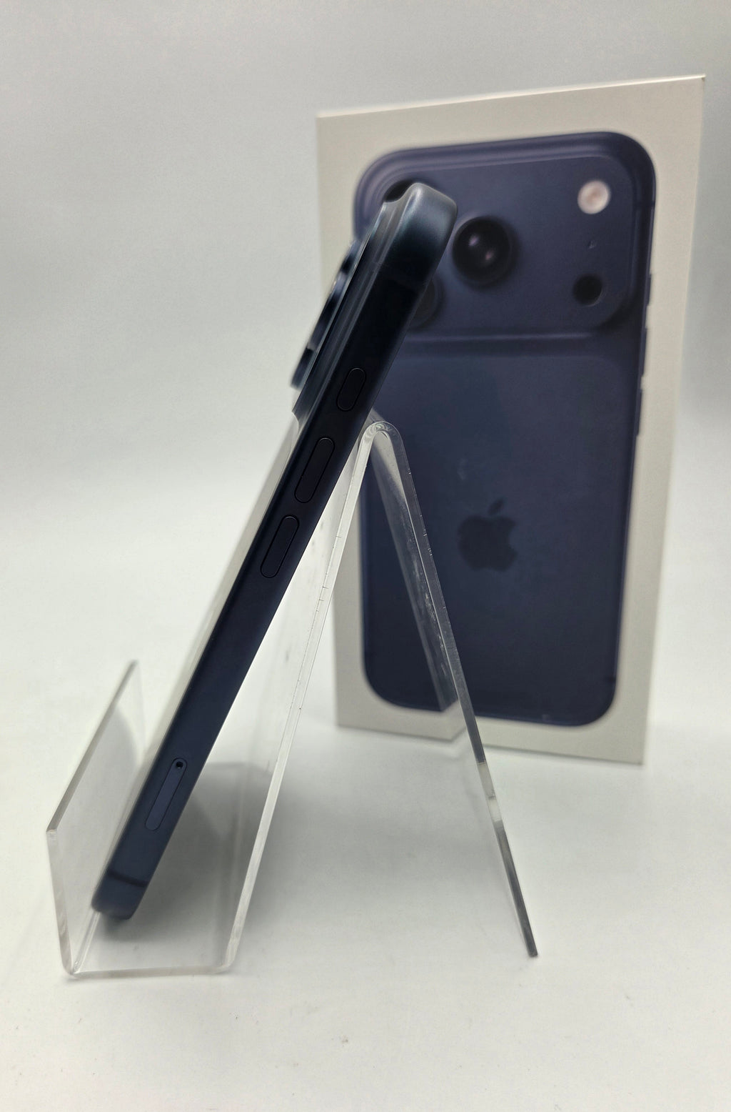 Apple iPhone 17 Pro 256GB Blue, Grade A