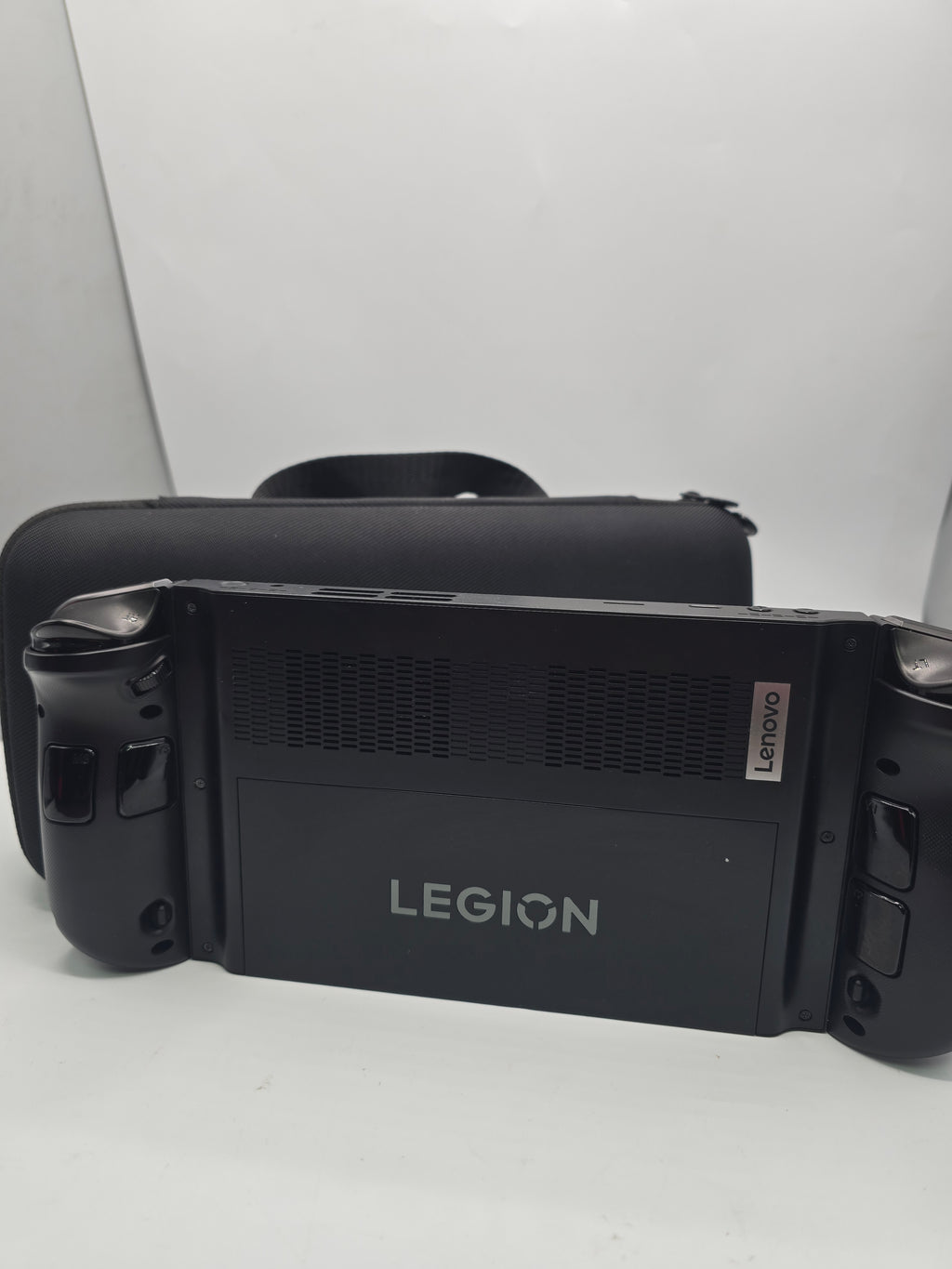 Legion Go Ryzen Z1 Extreme Black, Grade B