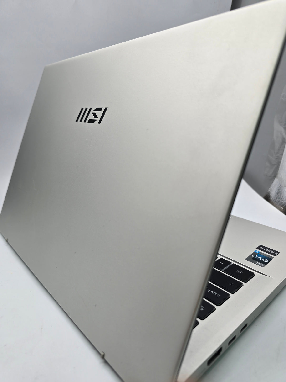 MSI Prestige 14Evo B13M 16GB 512GB SSD Silver, Grade B