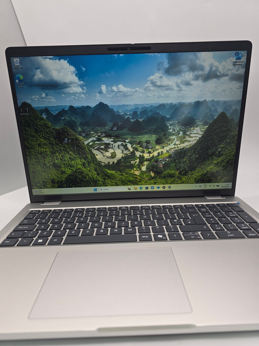 Dell Pro 16 Plus PB16250 16GB RAM 256GB SSD Silver, Grade B
