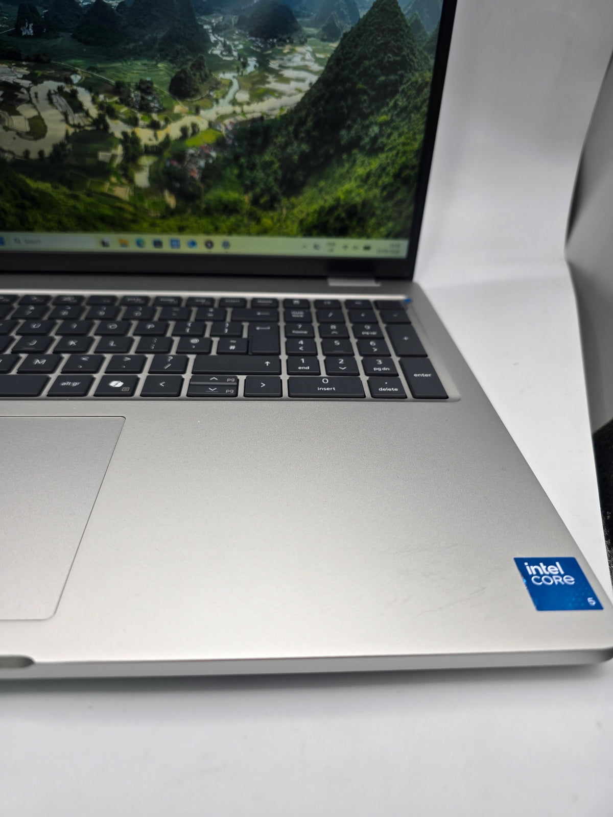 Dell Pro 16 Plus PB16250 16GB RAM 256GB SSD Silver, Grade B