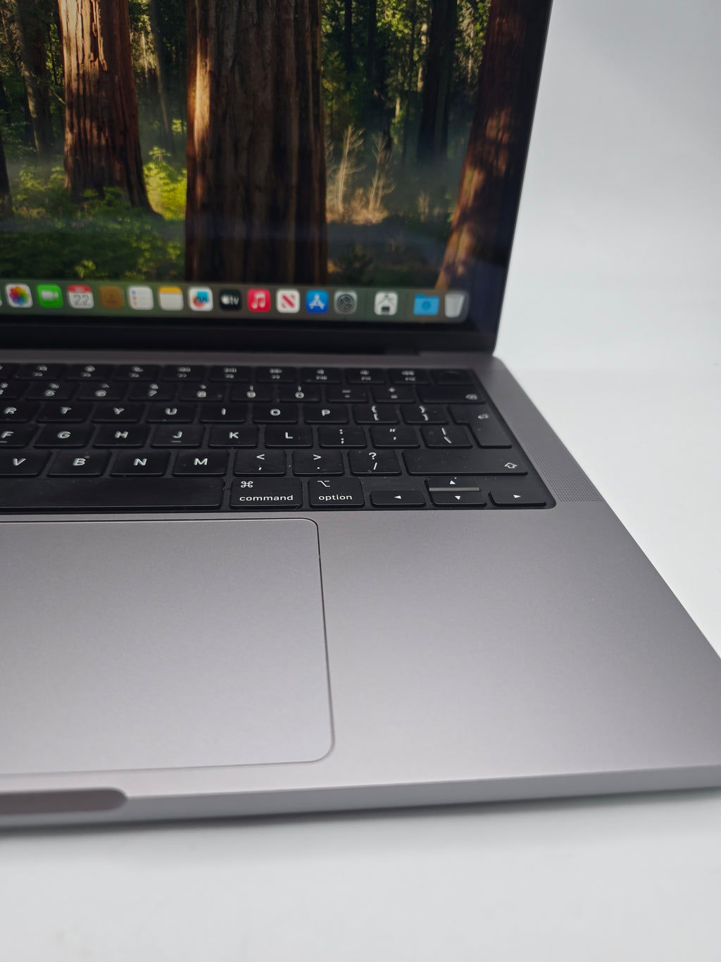 Apple MacBook Pro 14" M3  8GB 512GB, Grade B