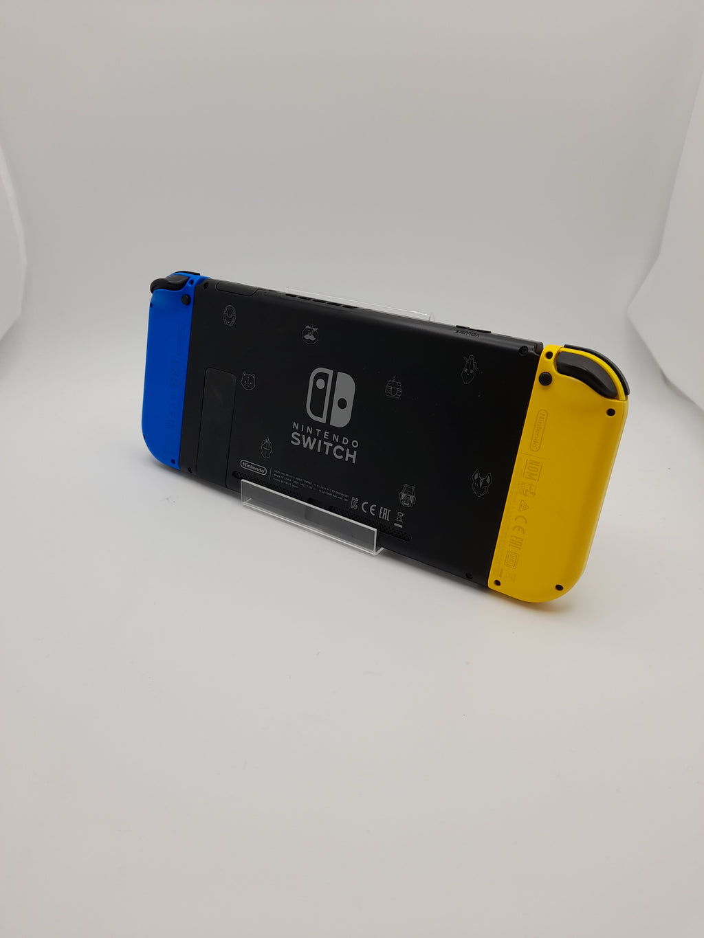 Nintendo Nintendo Switch 32GB Blue, Yellow and black, Grade B