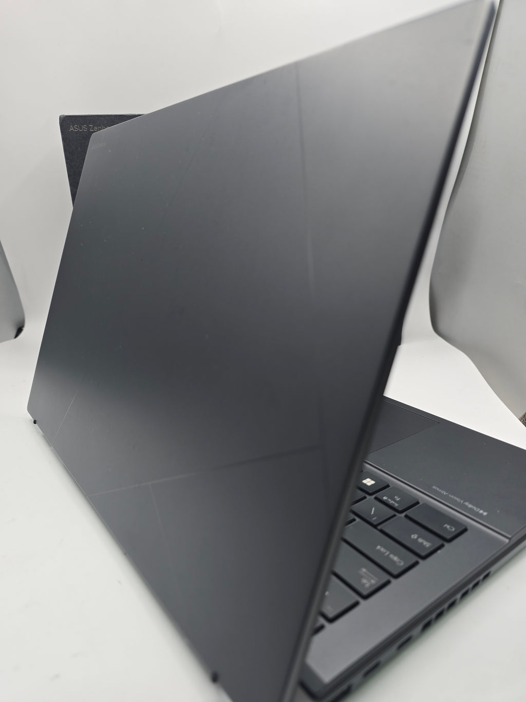 Asus Zenbook Duo 16GB 16GB Ram  1TB SSD Ultra 7  Black, Grade B