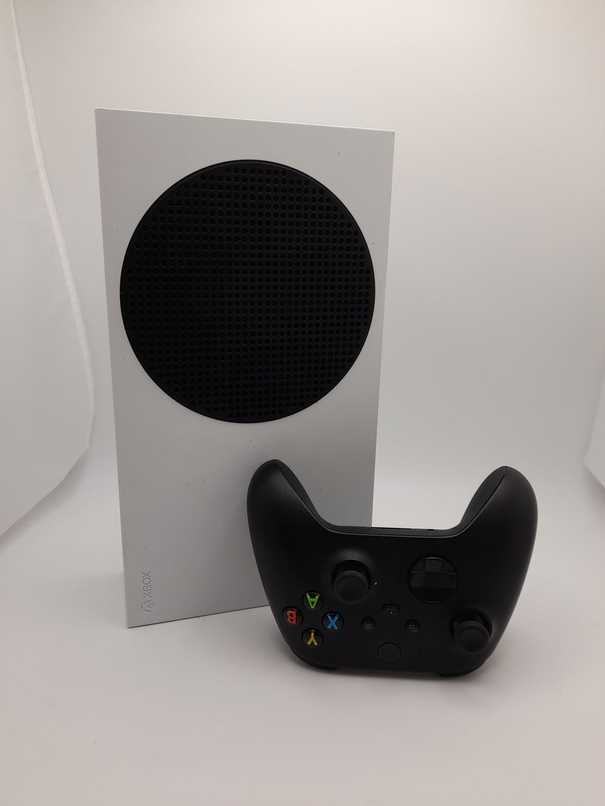 Microsoft Xbox One S All-Digital 500GB White, Grade B