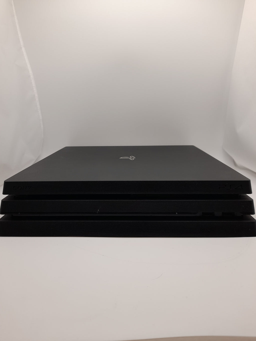 Sony PS4 Pro 1TB, Black, Grade B