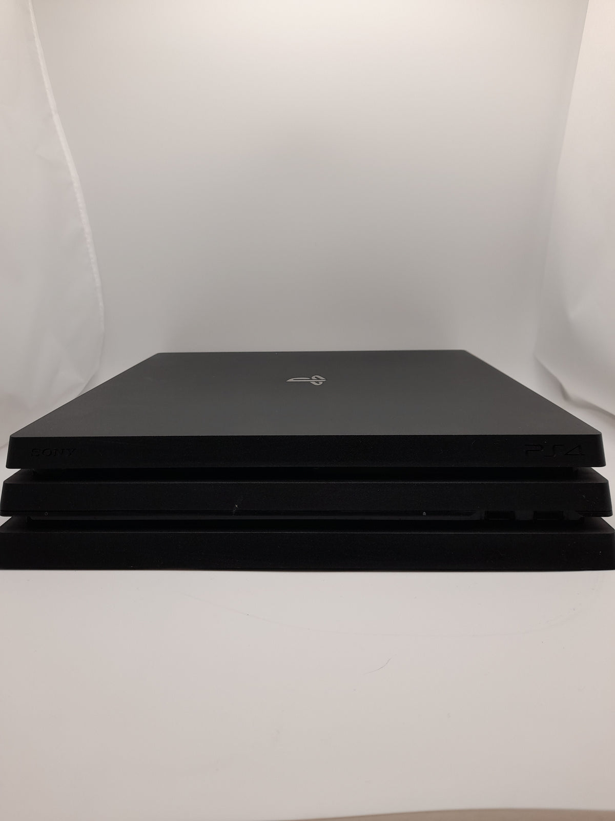 Sony PS4 Pro 1TB, Black, Grade B