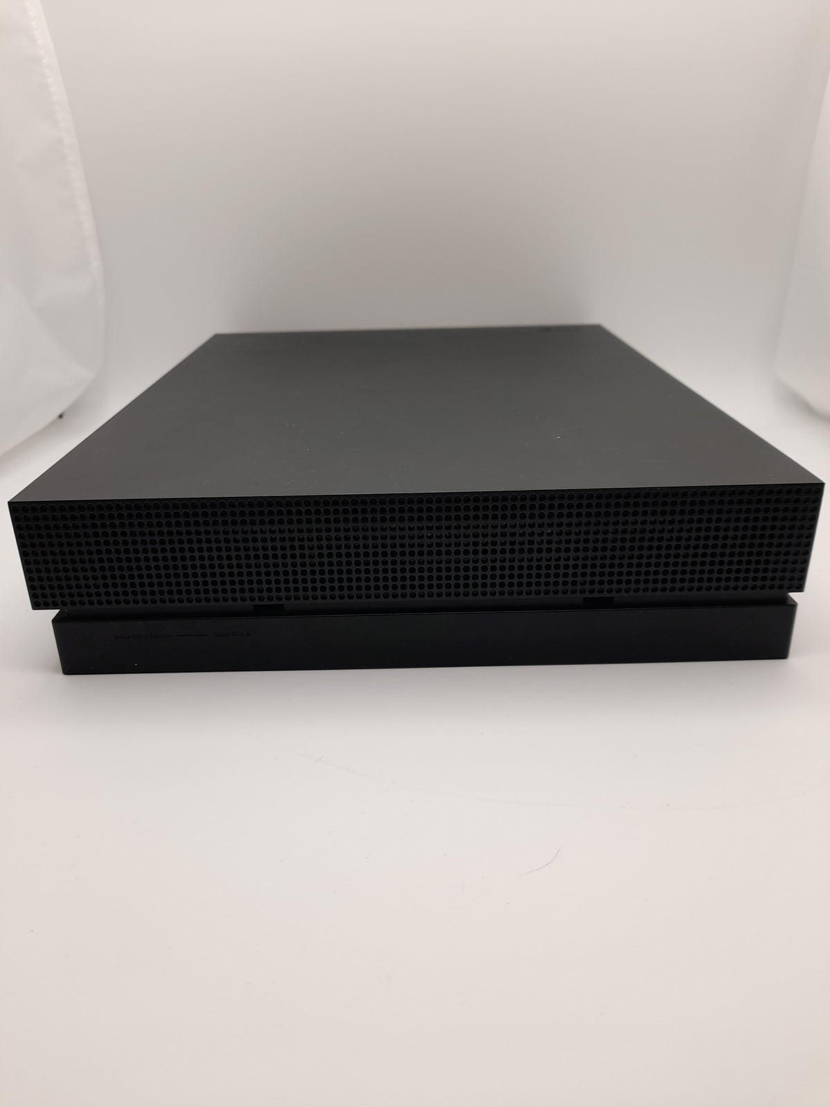 Microsoft Xbox One X 1TB, Black, Grade B