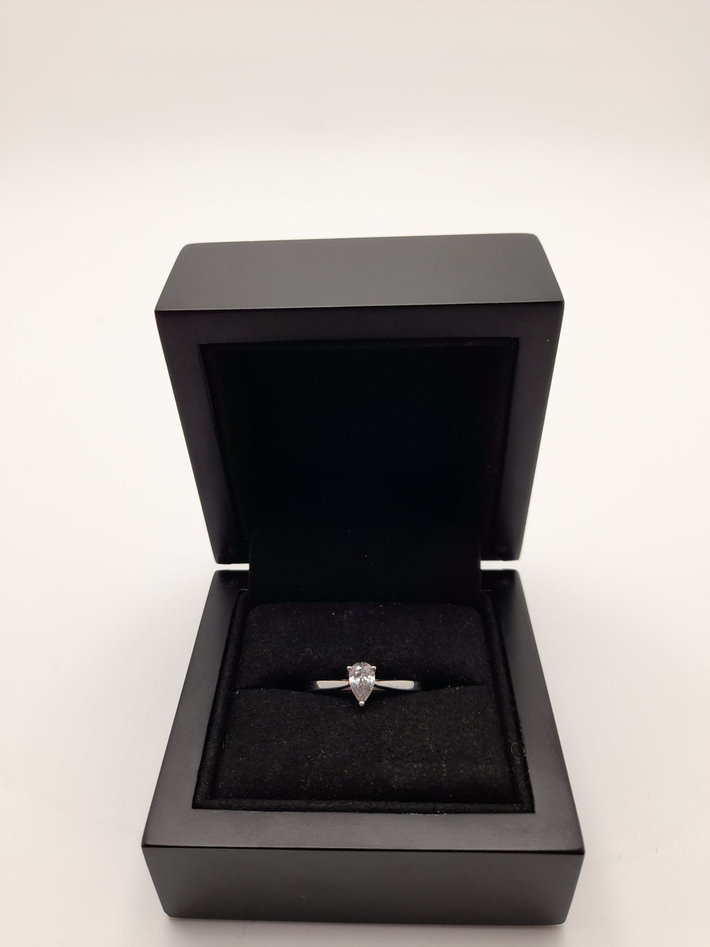 9CT ,2.48G,Size N,0.3CT Diamond Ring