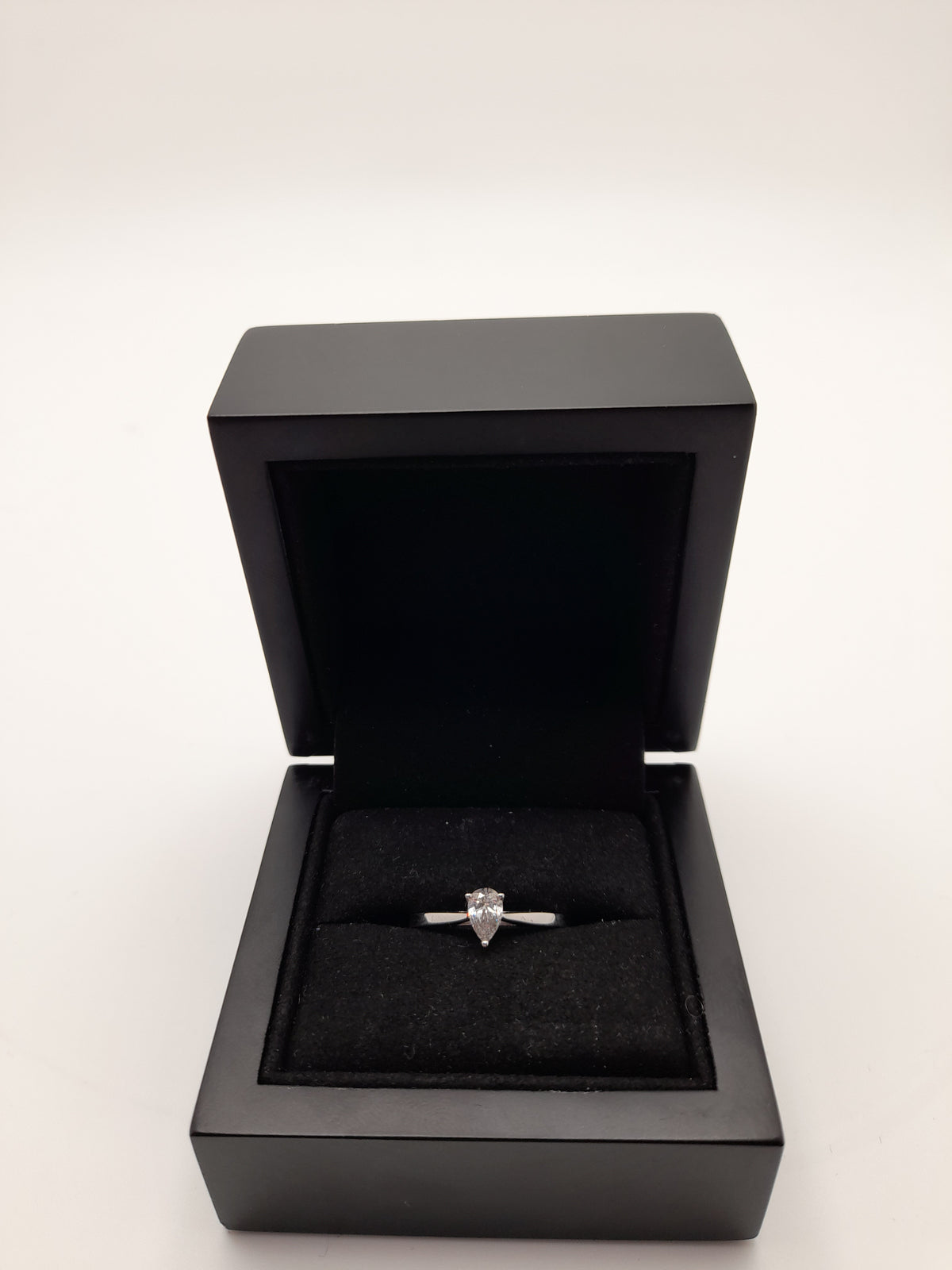 9CT ,2.48G,Size N,0.3CT Diamond Ring