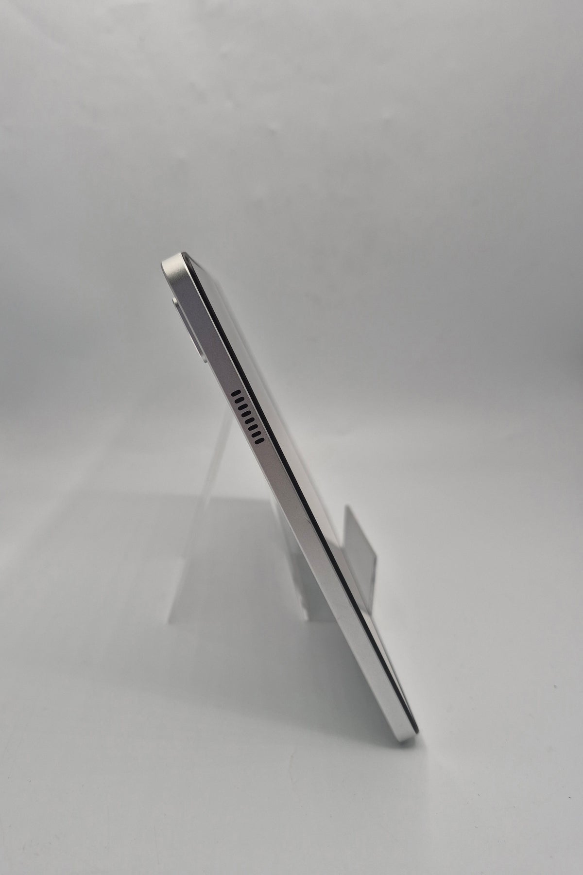 Acer Actab1125 10.95 Tablet 64GB Silver, Grade B