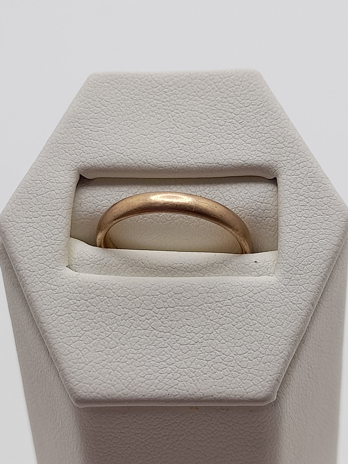 9ct,1.8g,Size J,Gold Band