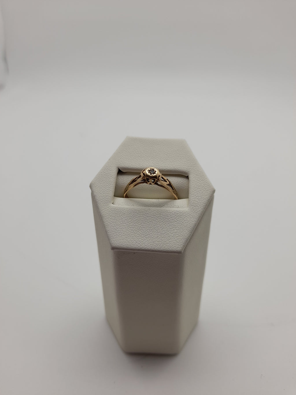 9ct,1g,Size M,Gold Ring