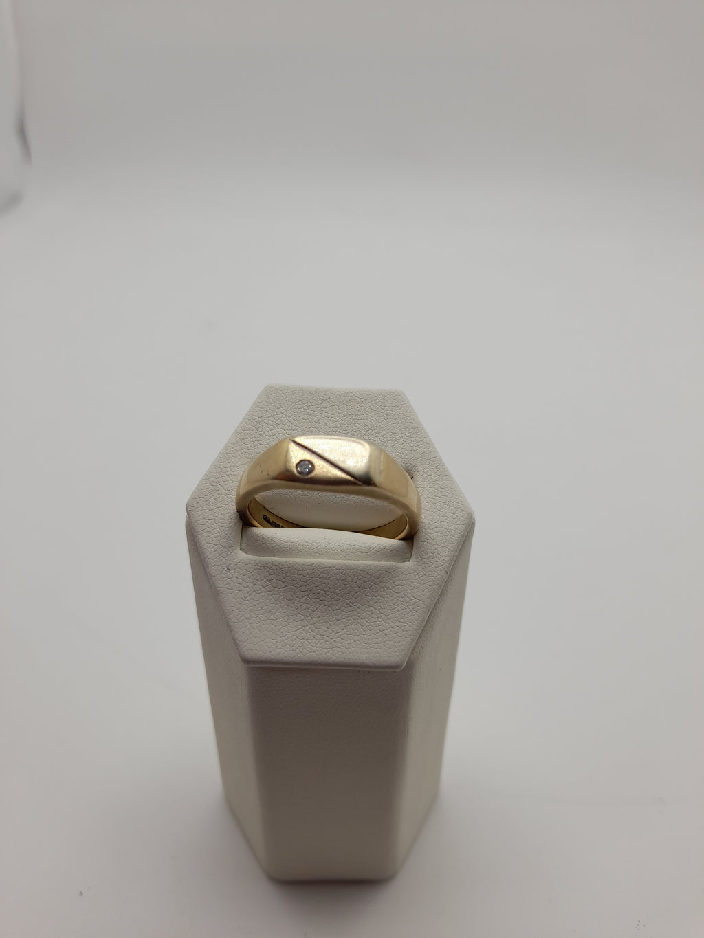 9CT,6.5G,Size Z,Gold Signet Ring