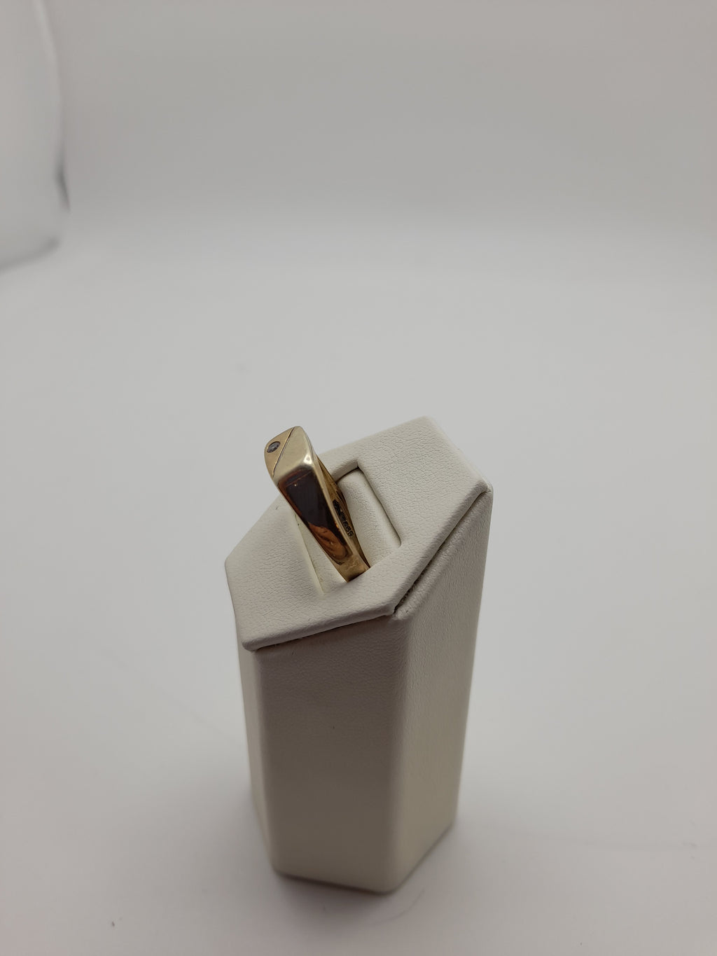 9CT,6.5G,Size Z,Gold Signet Ring
