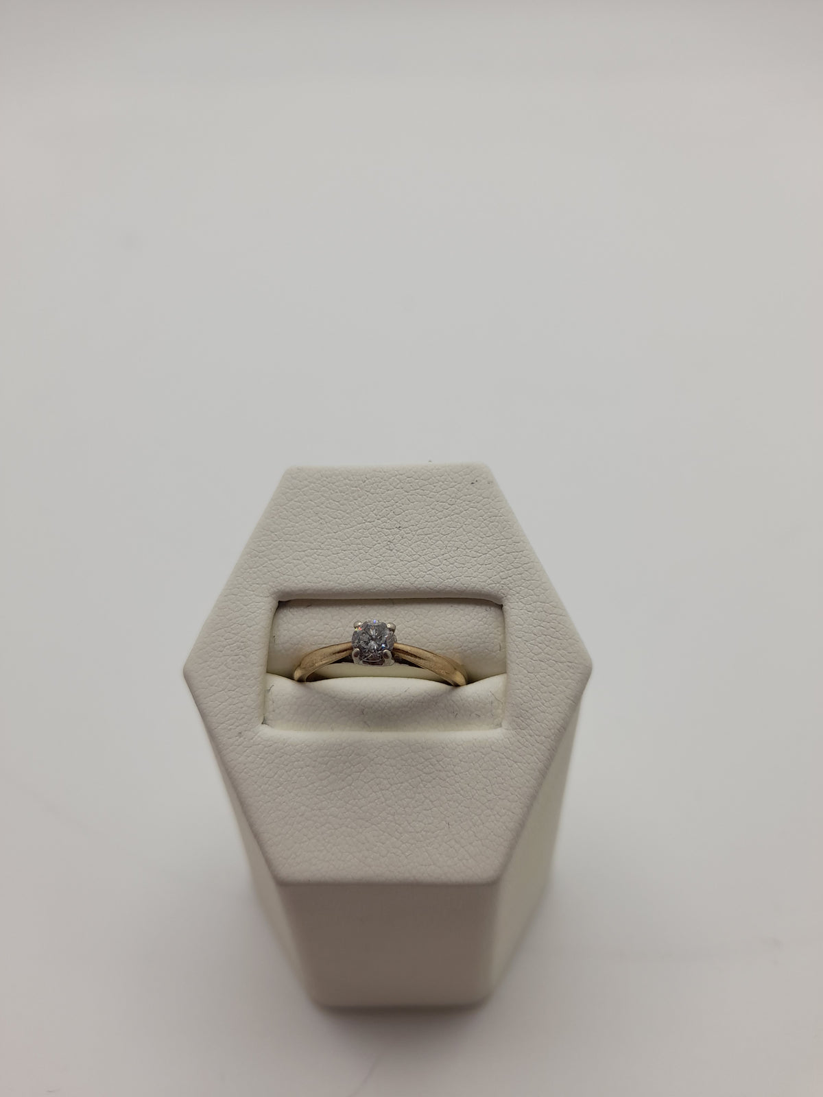 9ct,1.6g,Size I ,Gold Ring