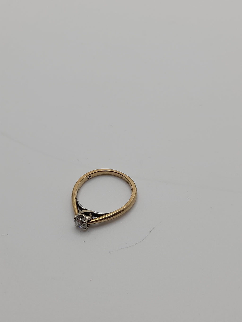 9ct,1.6g,Size I ,Gold Ring