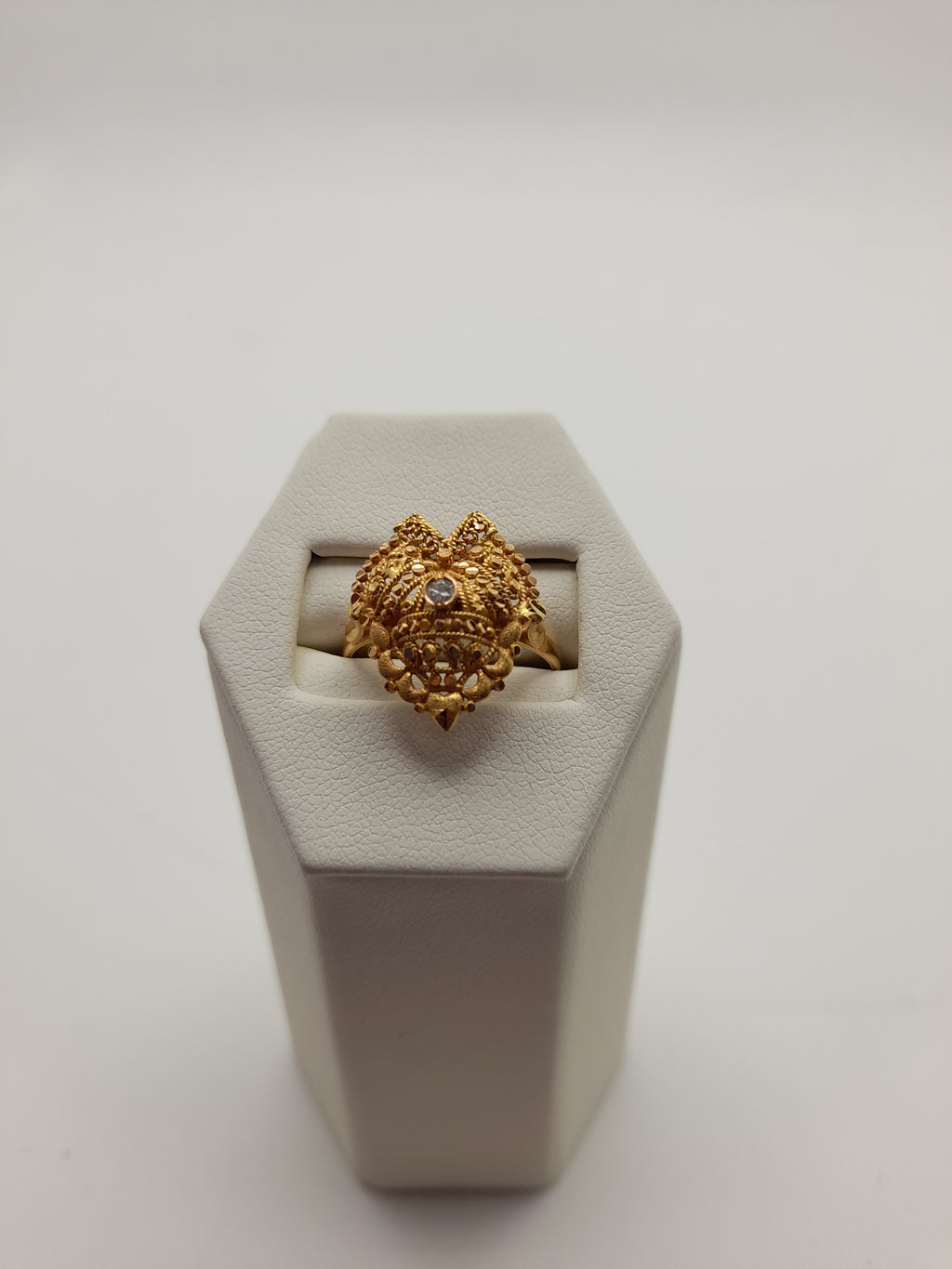 21ct, 3.8g,Size N, Gold Ring