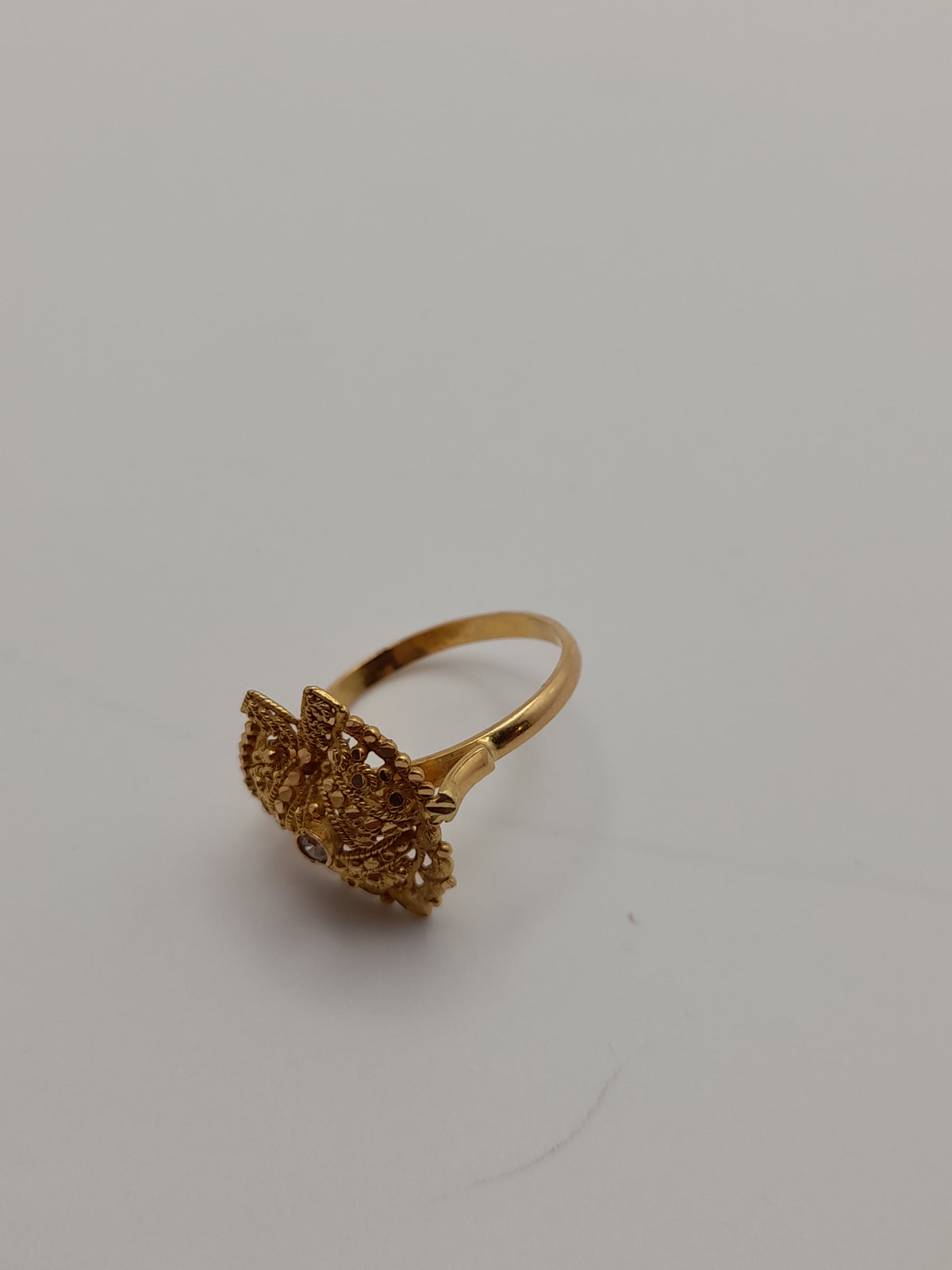 21ct, 3.8g,Size N, Gold Ring