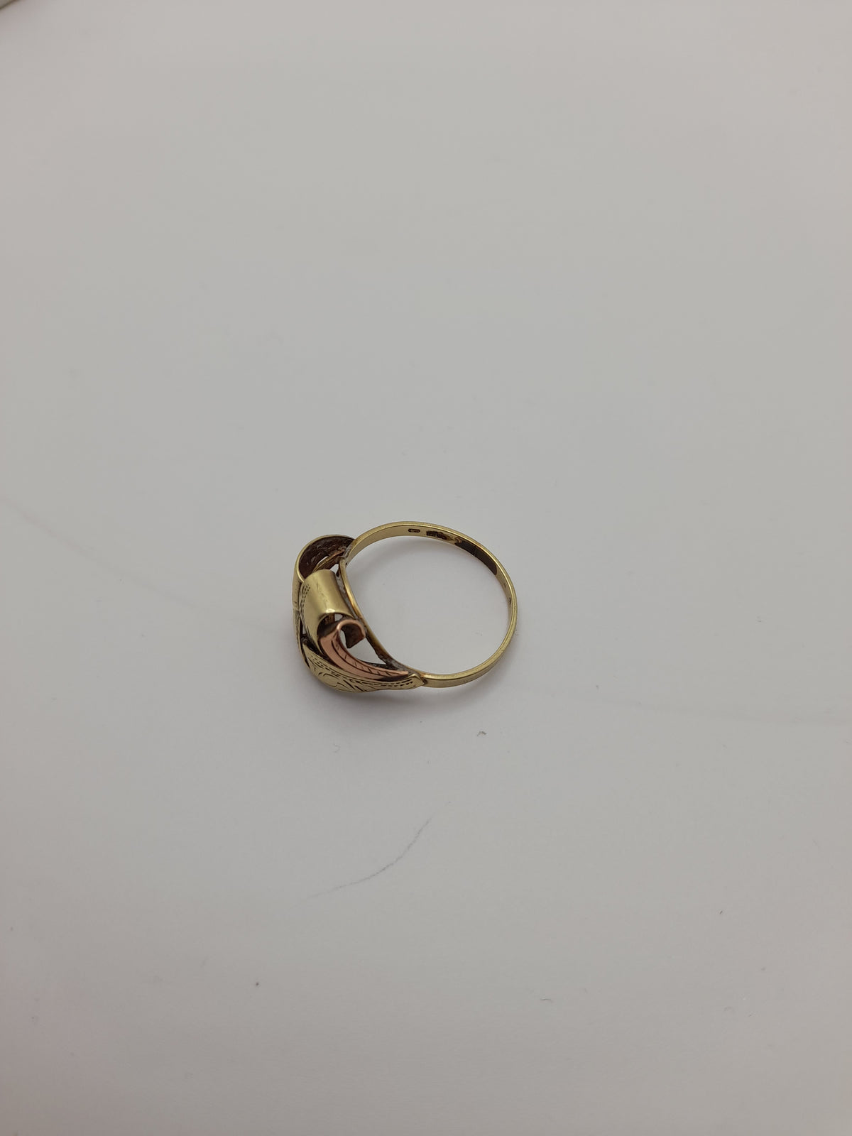 14ct,3.1g,Gold 'Knot' Ring