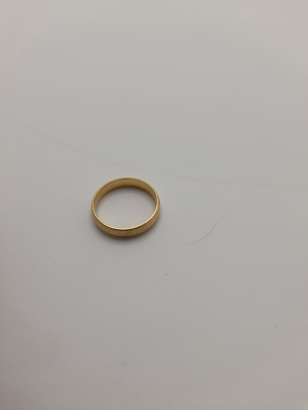 18ct,3.8g,Size N,Wedding Band