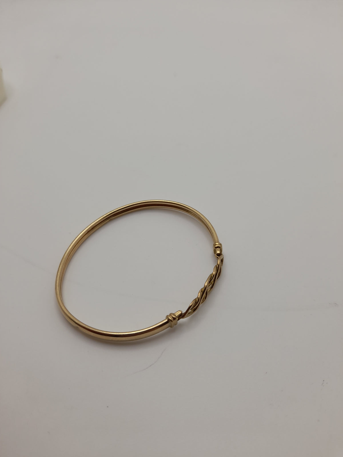 9ct,4.4g, 'Knot' Gold Bangle