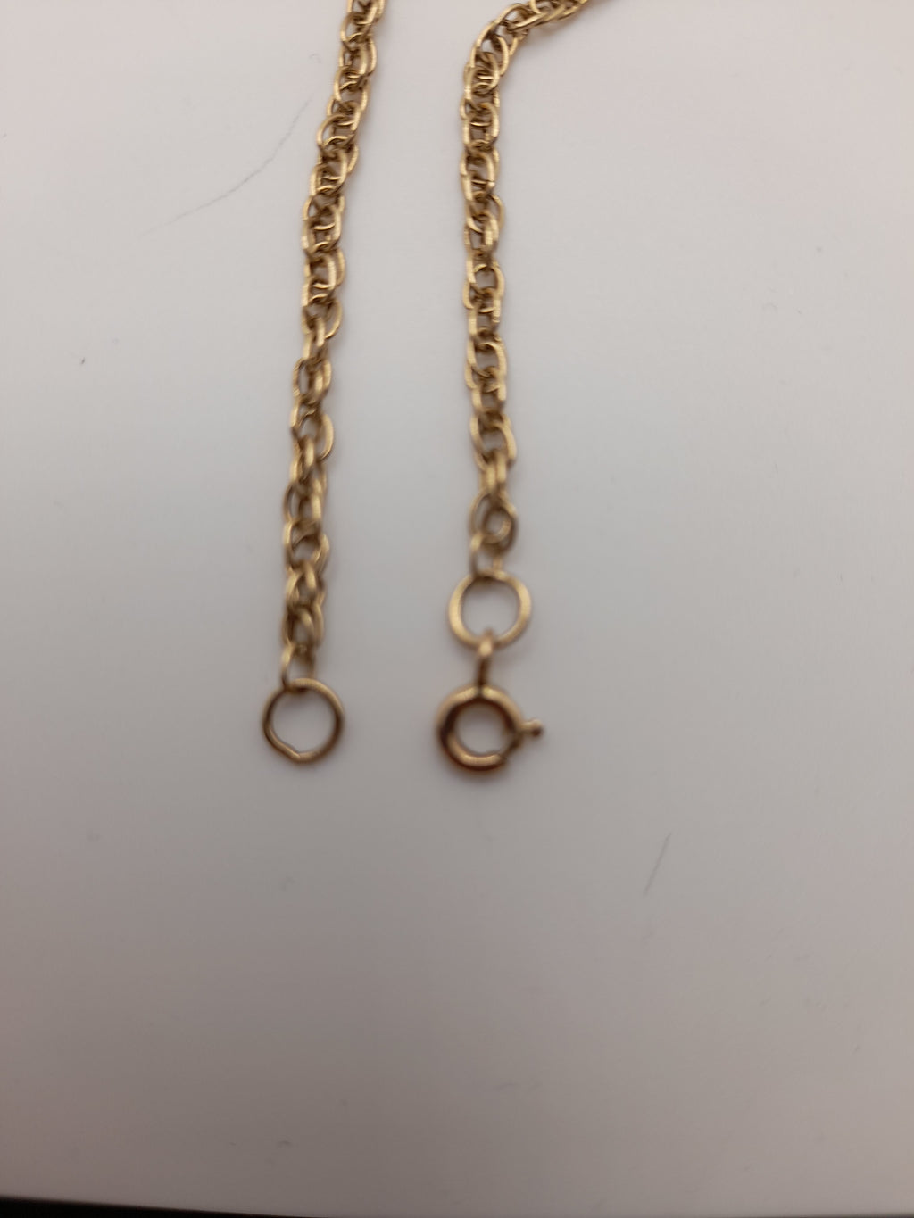 9ct,2.1g,'Rope' Bracelet