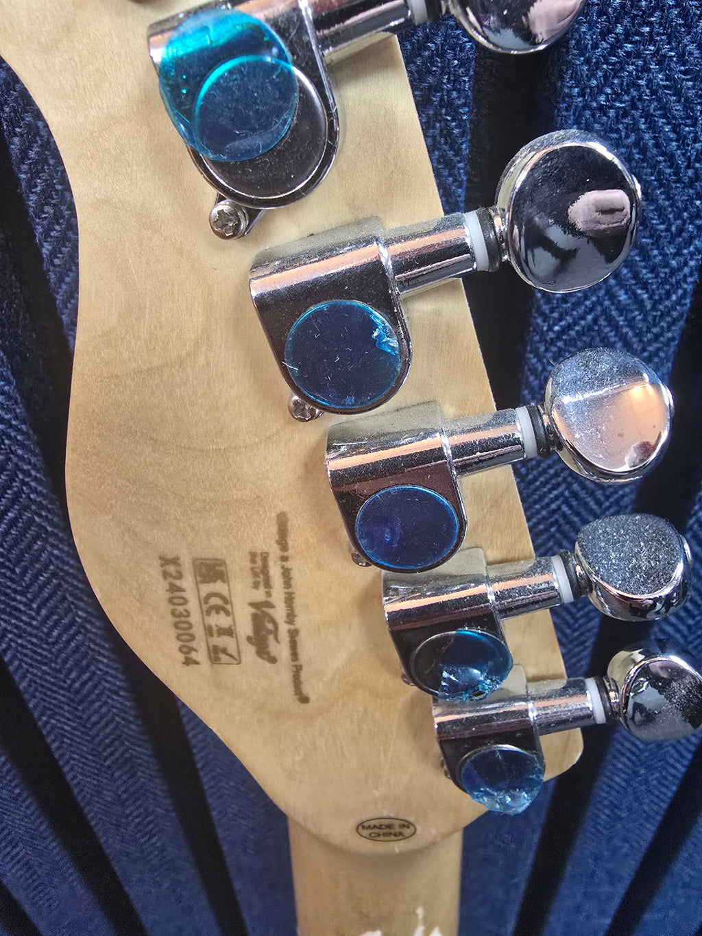 Vintage V20 coaster Guitar, Grade C