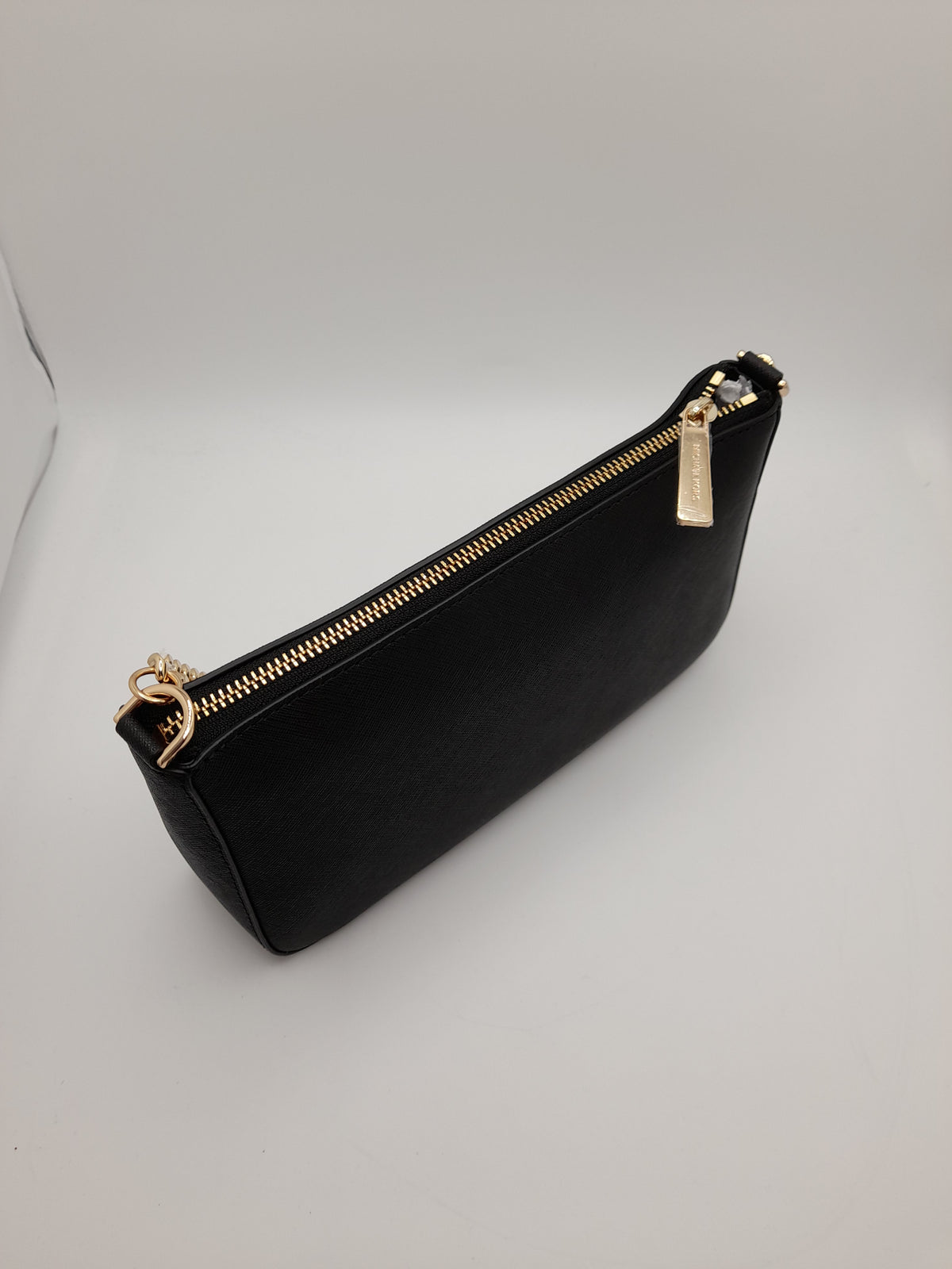 Michael Kors Jet Set, Medium Saffiano leather crossbody bag, Grade A
