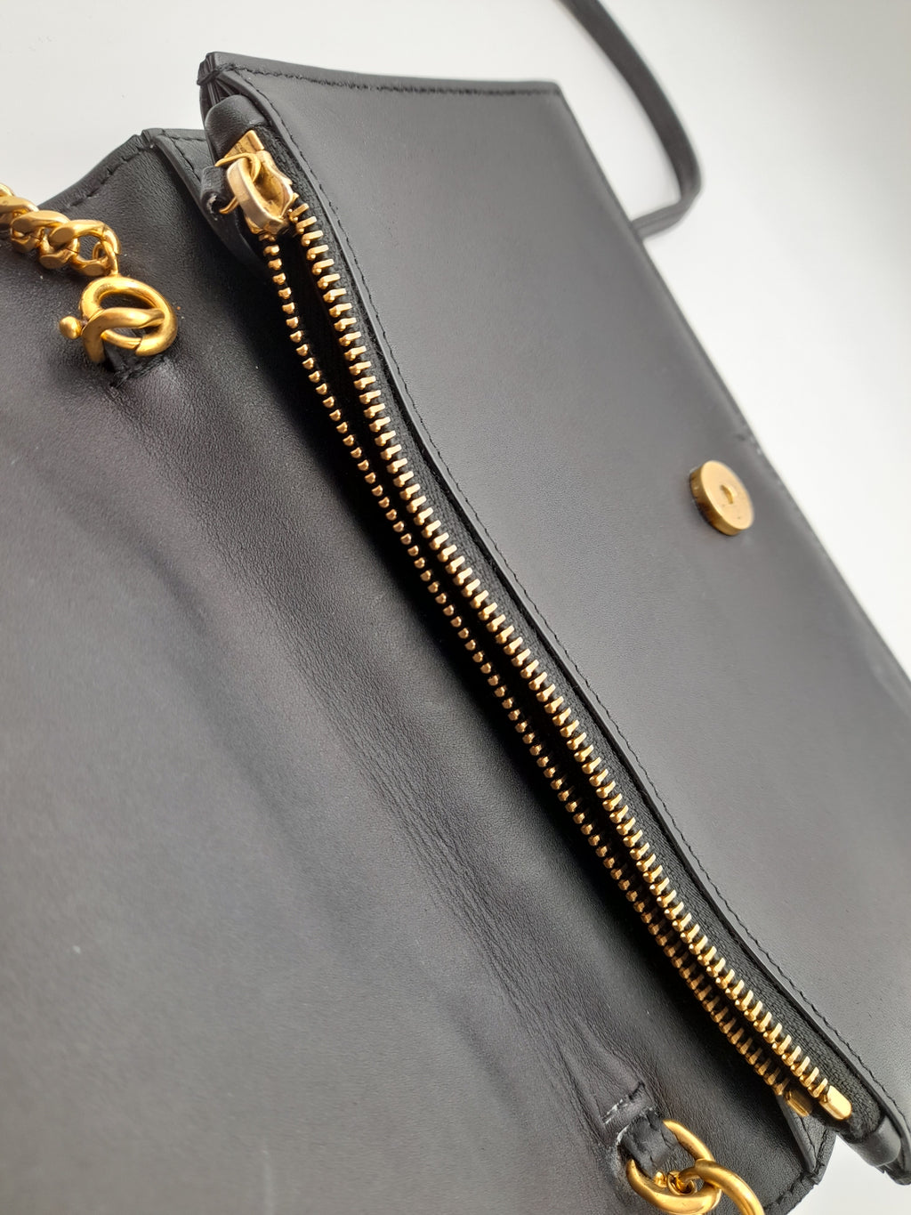 SAINT LAURENT Shoulder Bag Kate Tassel Chain Shoulder leather black Gold